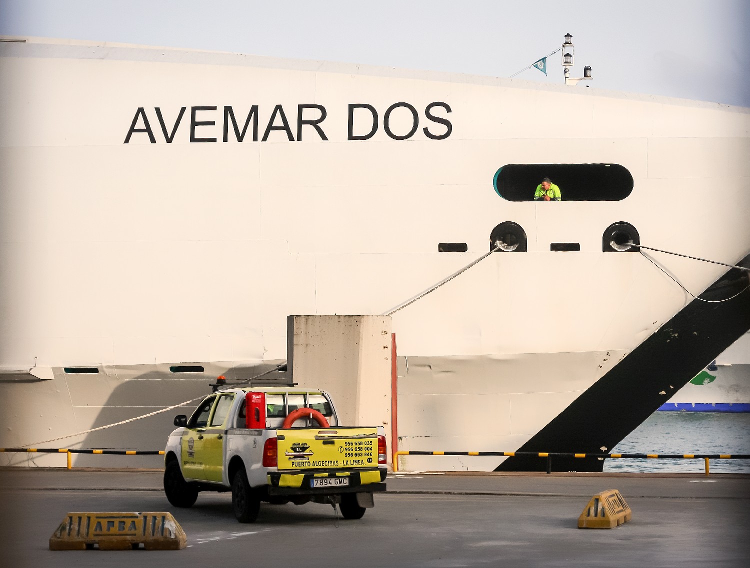 Comunicación entre trabajadores del Puerto de Algeciras