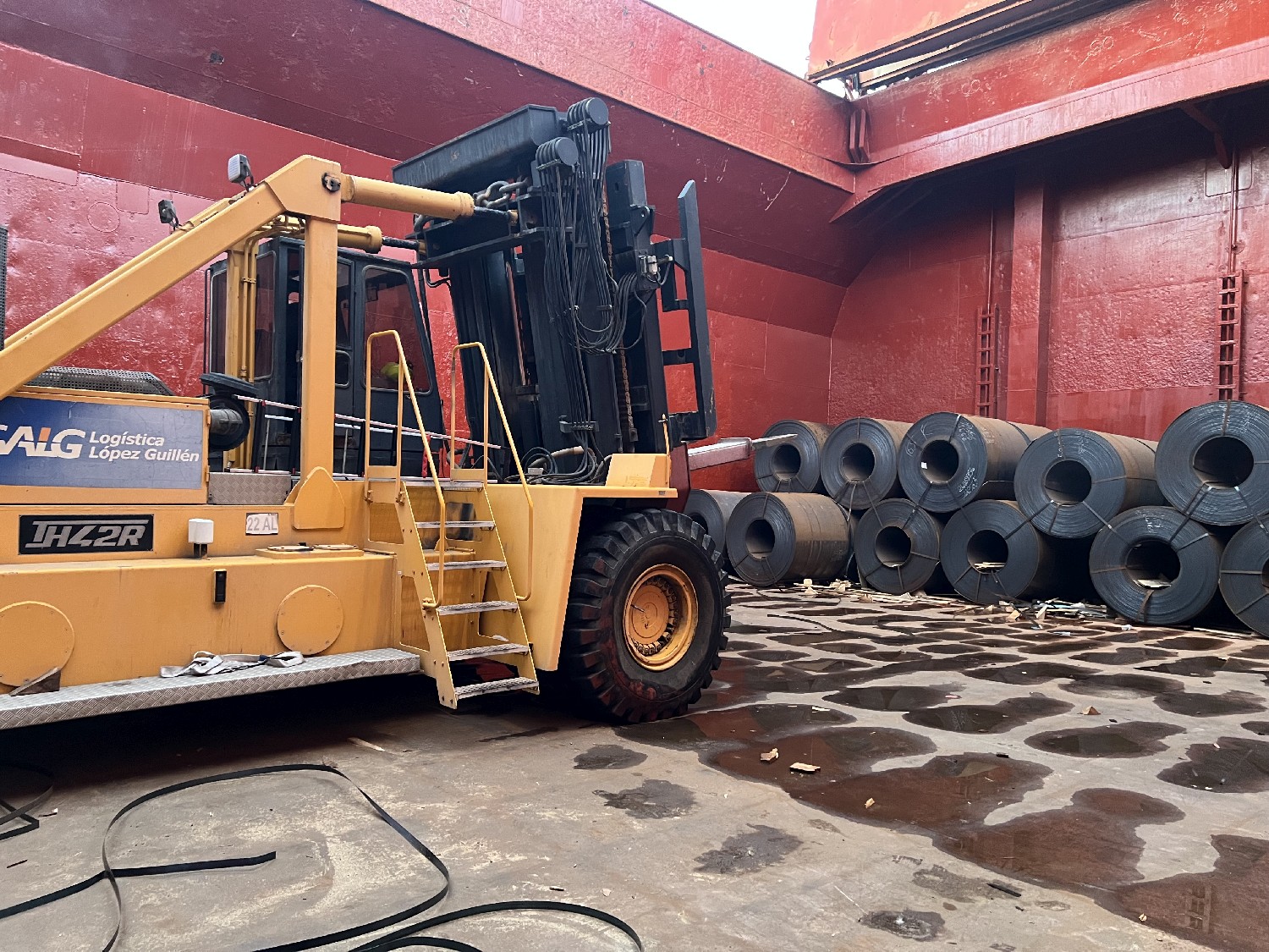 Con el acero no se juega